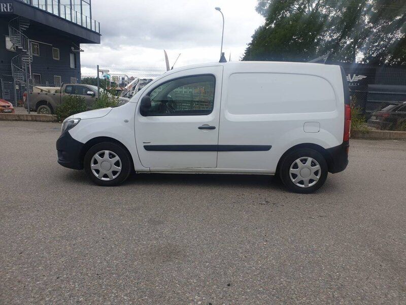Begagnad Mercedes Citan 109 90 HK (66 kW) 2013 Vit Minibuss