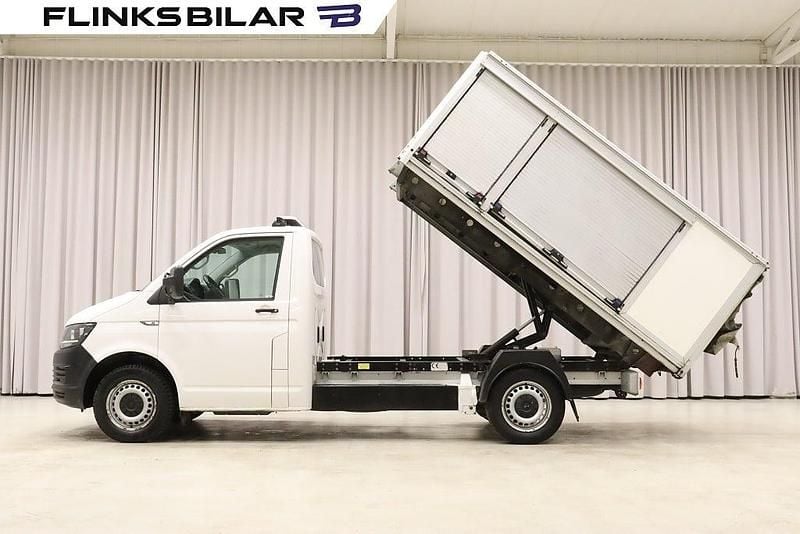 Vit Begagnad 2018 VW Transporter Van | 249 875 kr (Marknadspris) - Bild 1/4