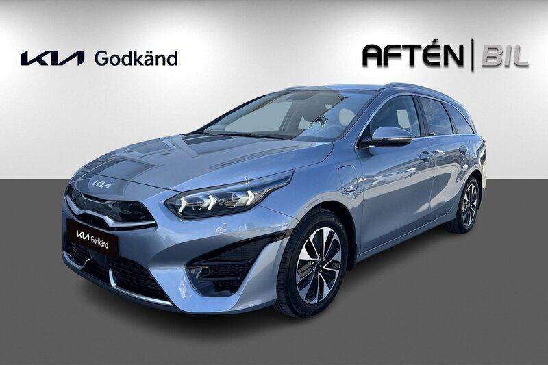 Grå Begagnad 2022 Kia Ceed Sportswagon Advance Kombi | 249 000 kr (Marknadspris) - Bild 1/4
