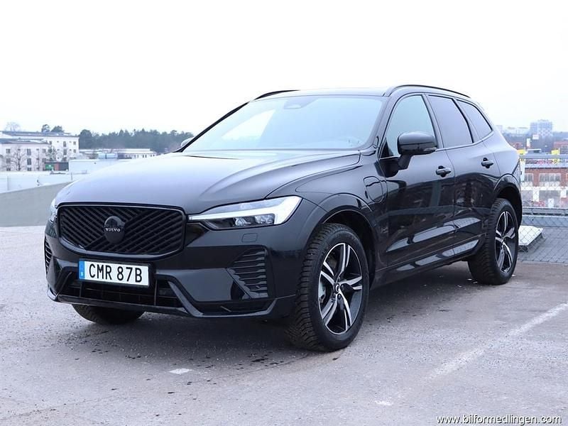 Begagnad Volvo XC60 Plus 350 HK (257 kW) 2026 Svart svart SUV