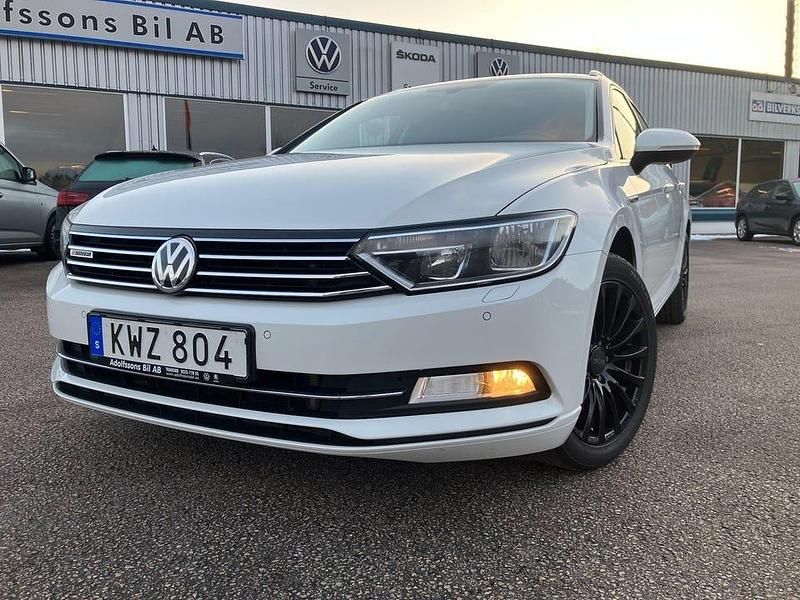 Begagnad VW Passat 150 HK (110 kW) 2016 Vit Kombi