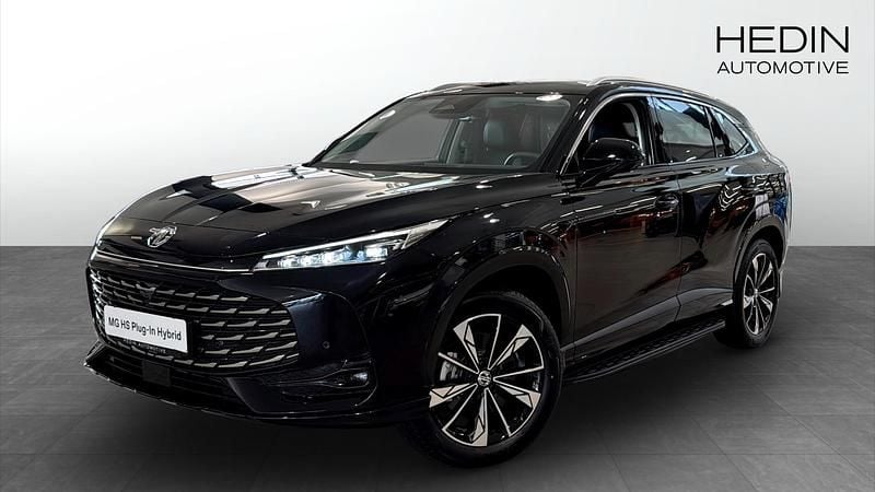 Svart (black) Begagnad 2024 MG HS Luxury SUV | 409 900 kr (Bra pris) - Bild 1/4