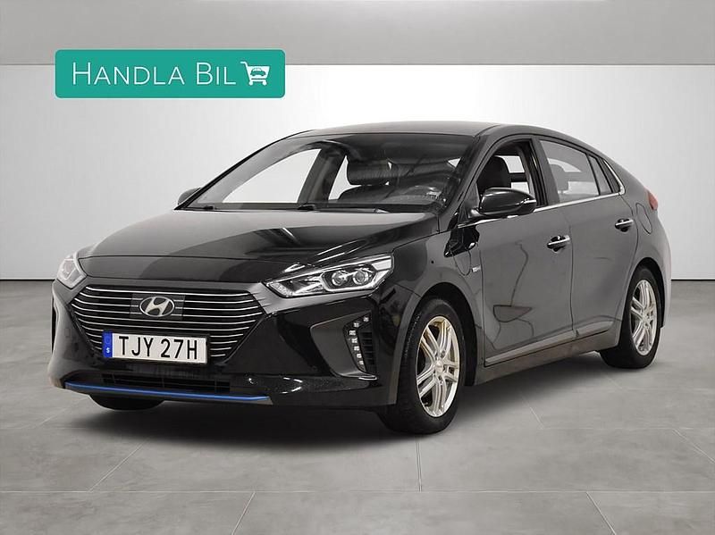 Svart Begagnad 2018 Hyundai Ioniq Premium Halvkombi | 159 900 kr (Marknadspris) - Bild 1/4