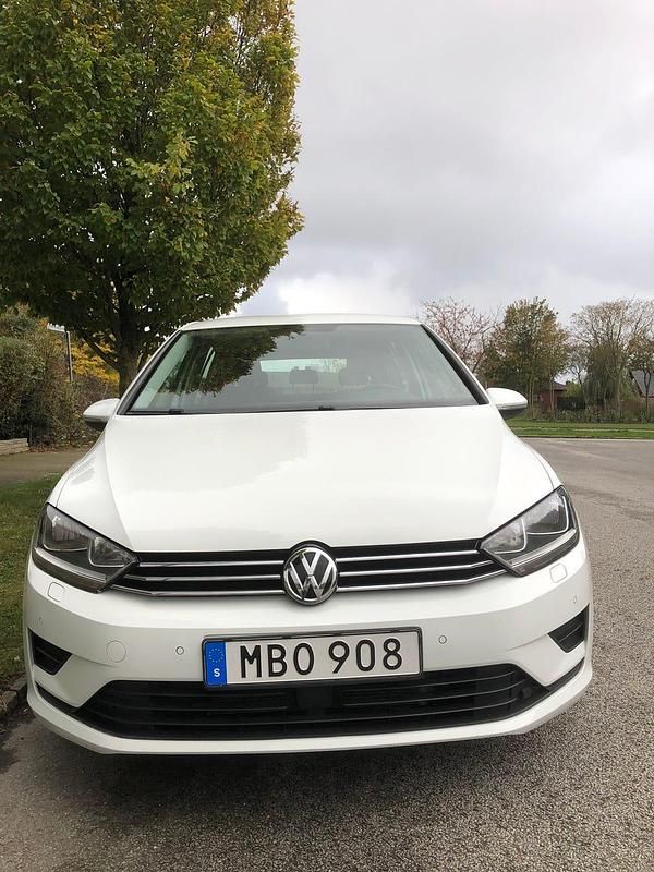 Begagnad VW Golf VII 125 HK (91 kW) 2016