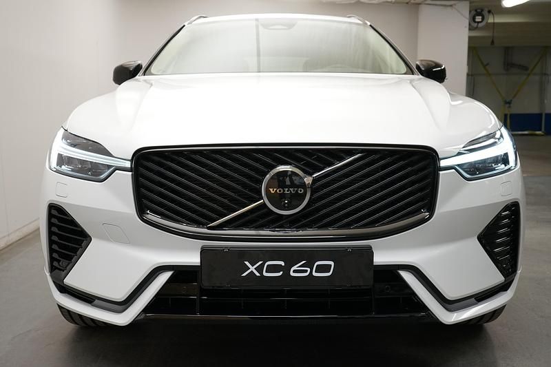 Ny Volvo XC60 2026 Vit SUV