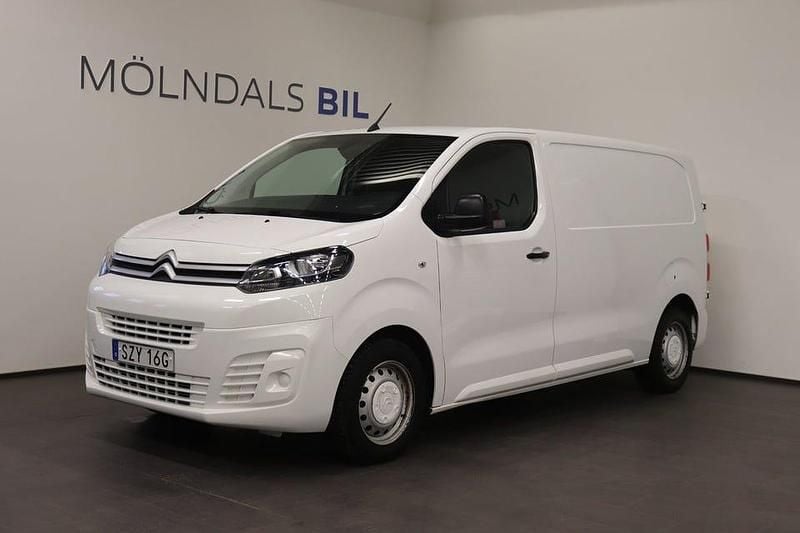 Vit Begagnad 2021 Citroën Jumpy Minibuss | 199 900 kr (Marknadspris) - Bild 1/4