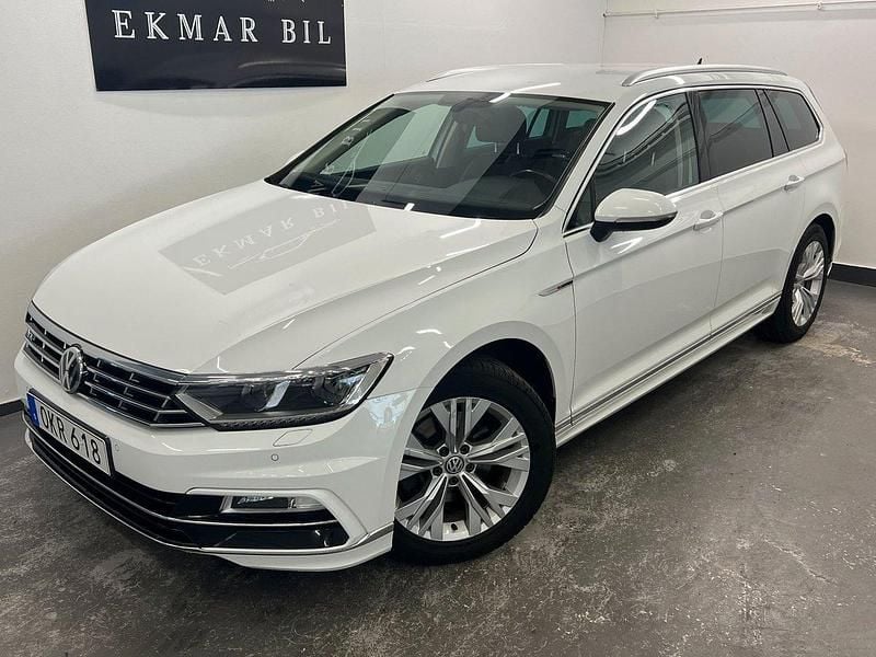 Vit Begagnad 2016 VW Passat Kombi | 164 900 kr (Marknadspris) - Bild 1/4