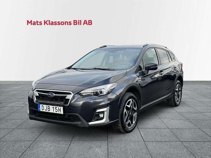 Mörkgrå Begagnad 2019 Subaru XV SUV | 219 000 kr (Marknadspris) - Bild 1/4