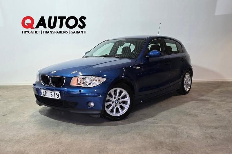 Blå Begagnad 2005 BMW 116 Advantage Halvkombi | 69 900 kr (Dyr) - Bild 1/4