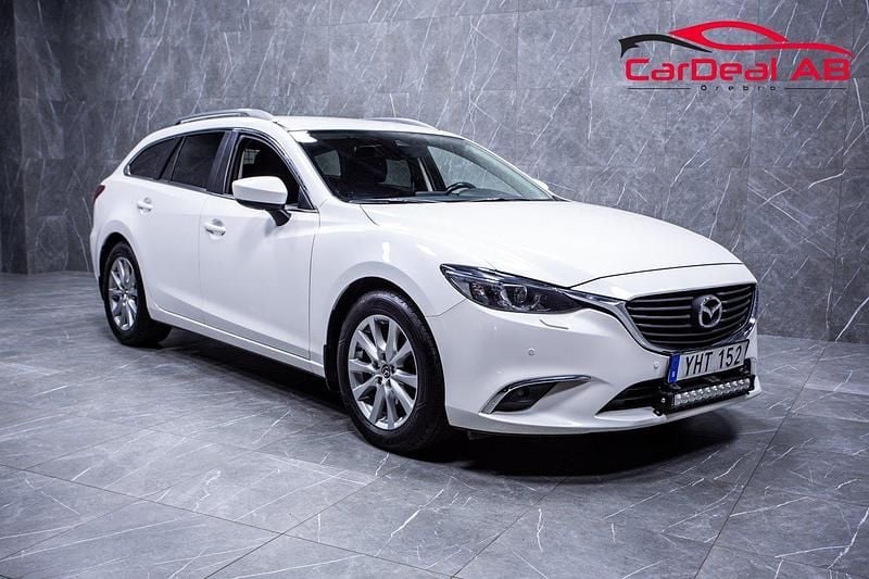 Vit Begagnad 2016 Mazda 6 Kombi | 144 800 kr (Lite dyr) - Bild 1/4