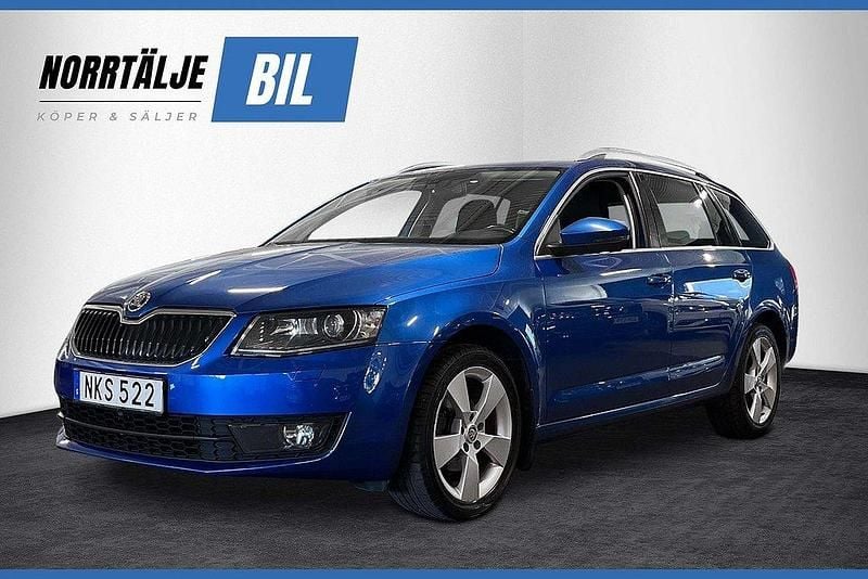 Blå Begagnad 2014 Skoda Octavia Elegance Kombi | 89 900 kr (Marknadspris) - Bild 1/3