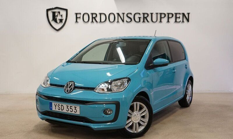 Ljusblå Begagnad 2018 VW up! S Halvkombi | 109 800 kr (Marknadspris) - Bild 1/4