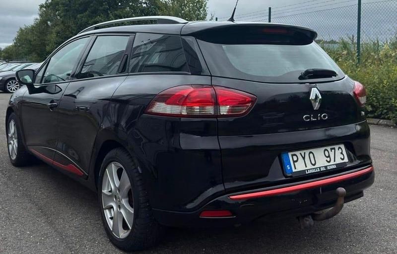 Begagnad Renault Clio IV 90 HK (66 kW) 2014 Svart Kombi