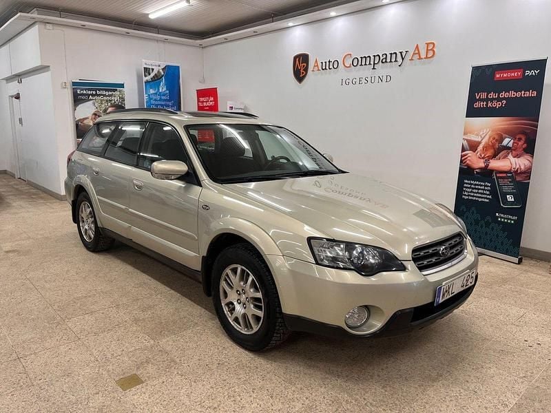 Ljusgul (gul) Begagnad 2005 Subaru Outback Kombi | 49 900 kr (Lite dyr) - Bild 1/4