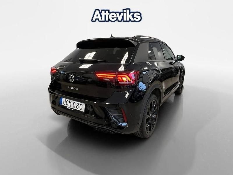 Begagnad VW T-Roc R-line 151 HK (111 kW) 2024 Svart SUV