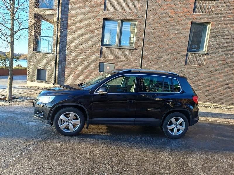 Begagnad 2010 VW Tiguan SUV | 69 000 kr (Marknadspris) - Bild 1/4