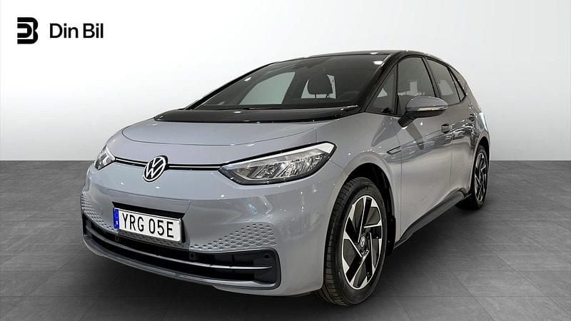 Grå Begagnad 2022 VW ID.3 Pro Performance Halvkombi | 279 900 kr (Marknadspris) - Bild 1/4