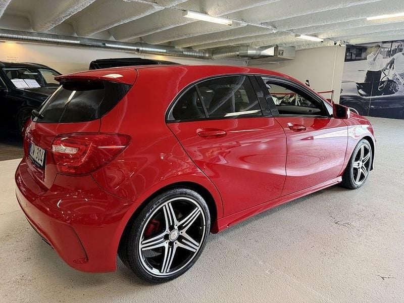 Begagnad Mercedes A250 Sport Edition 211 HK (155 kW) 2014 Röd (jupiter red) Halvkombi