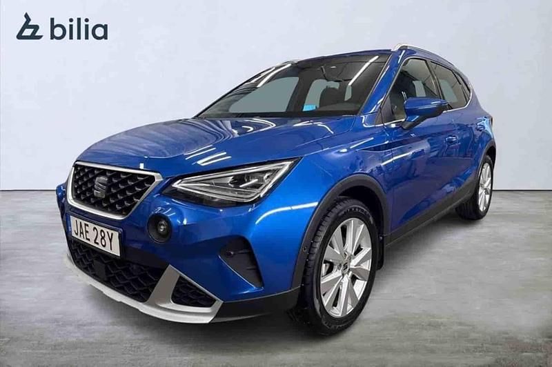 Begagnad Seat Arona 2023 Blå SUV