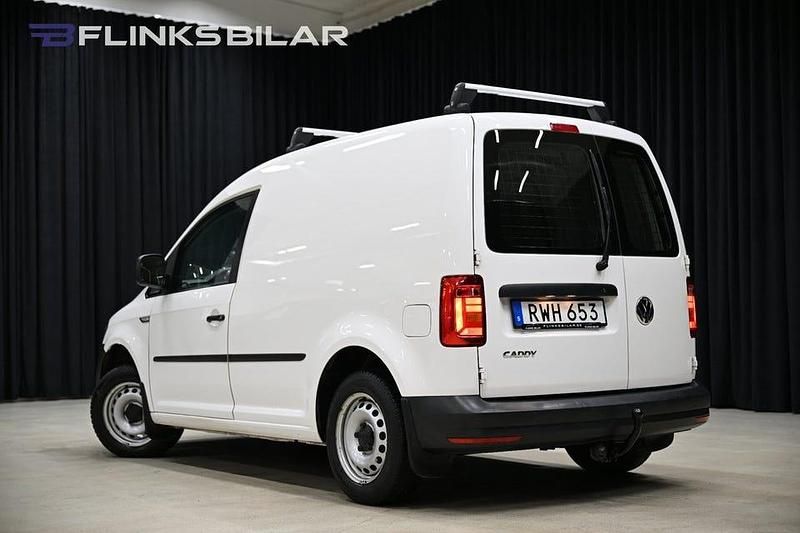 Begagnad VW Caddy 102 HK (75 kW) 2016 Vit Minibuss