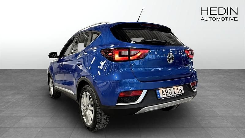 Begagnad MG ZS Luxury 105 kW (143 HK) 2020 Blå SUV