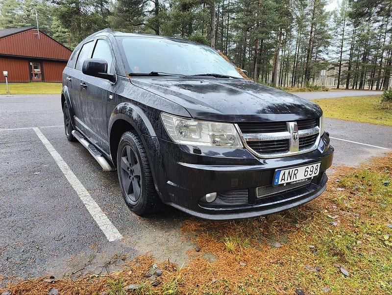 Begagnad 2009 Dodge Journey SUV | 38 000 kr - Bild 1/4