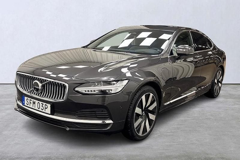 Begagnad Volvo S90 Ultimate 455 HK (334 kW) 2023 Grå Sedan