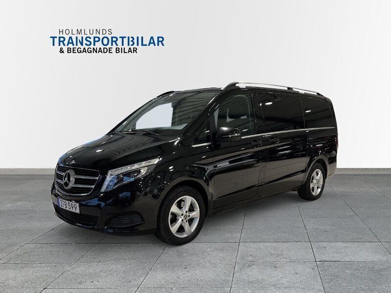 Svart Begagnad 2018 Mercedes V250 Avantgarde Minibuss | 399 900 kr (Bra pris) - Bild 1/4