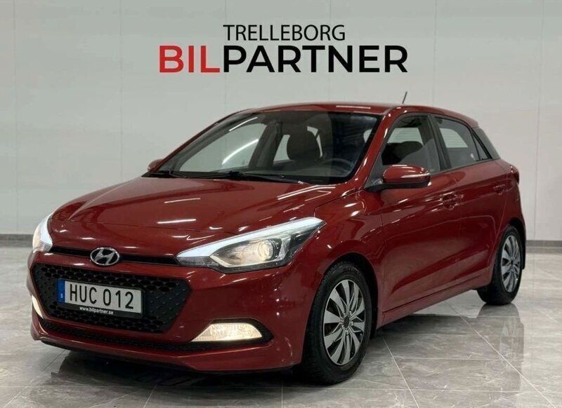 Röd Begagnad 2015 Hyundai i20 Halvkombi | 54 900 kr (Dyr) - Bild 1/4