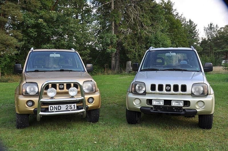 Ljusbrun Begagnad 1998 Suzuki Jimny SUV | 39 500 kr - Bild 1/4