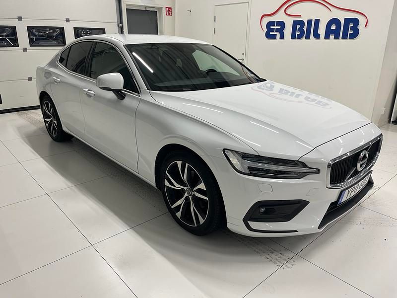 Begagnad Volvo S60 190 HK (139 kW) 2020 Vit Sedan