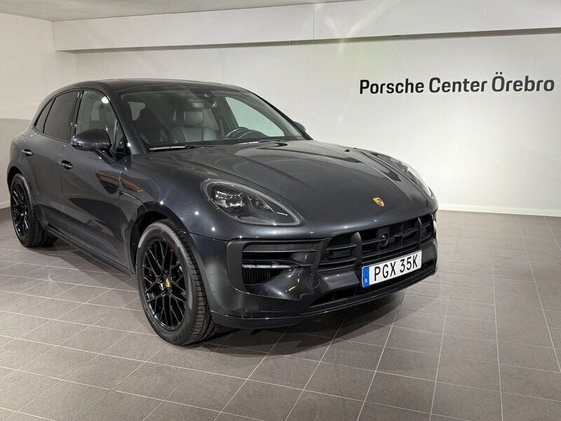 Mörkgrå Begagnad 2020 Porsche Macan GTS SUV | 699 000 kr (Lite dyr) - Bild 1/4