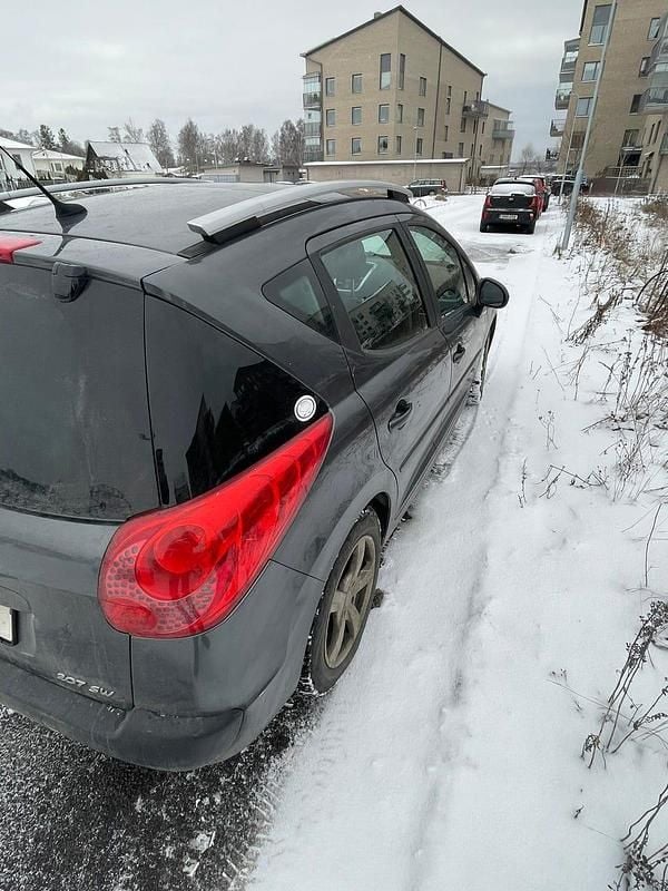 Begagnad Peugeot 207 120 HK (88 kW) 2008 Steel gray Kombi