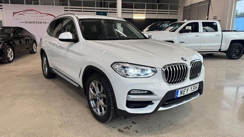 Vit Begagnad 2019 BMW X3 xLine SUV | 349 900 kr (Bra pris) - Bild 1/4