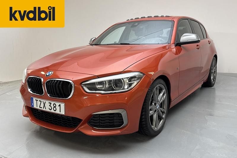 Begagnad BMW M140 M Sport 340 HK (250 kW) 2017 Orange Halvkombi