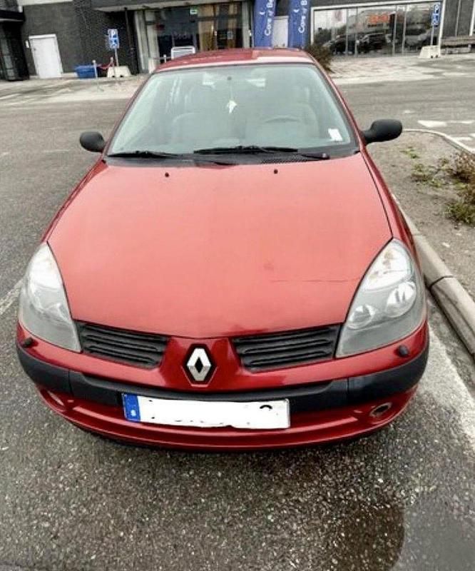 Röd Begagnad 2006 Renault Clio R.S. Halvkombi | 11 000 kr (Bra pris) - Bild 1/4