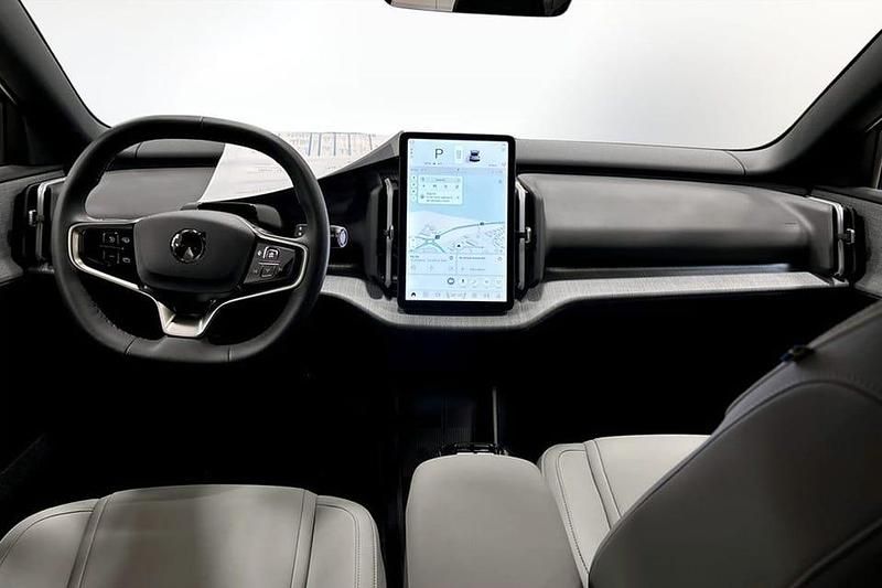 Begagnad Volvo EX30 Plus 202 kW (275 HK) 2025 Gul SUV