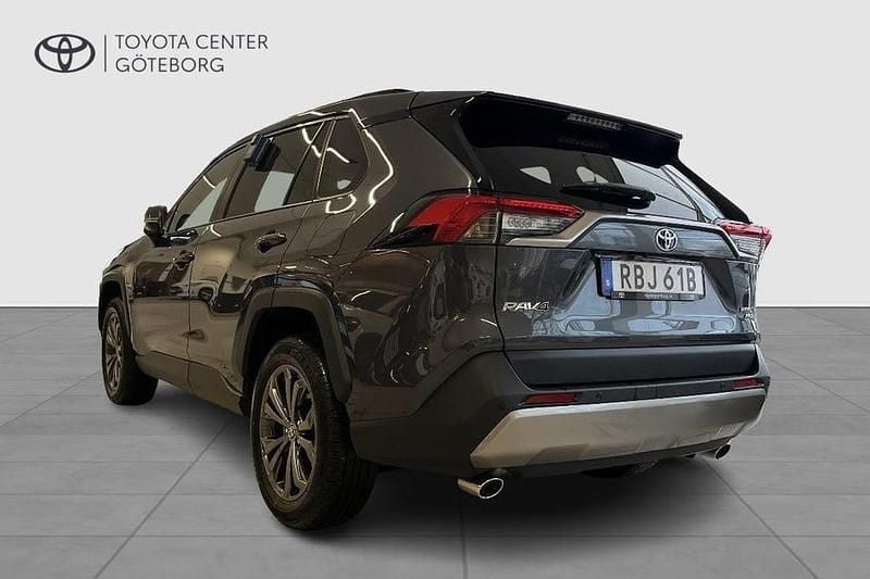 Begagnad Toyota RAV4 Hybrid Executive 224 HK (164 kW) 2024 Grå SUV