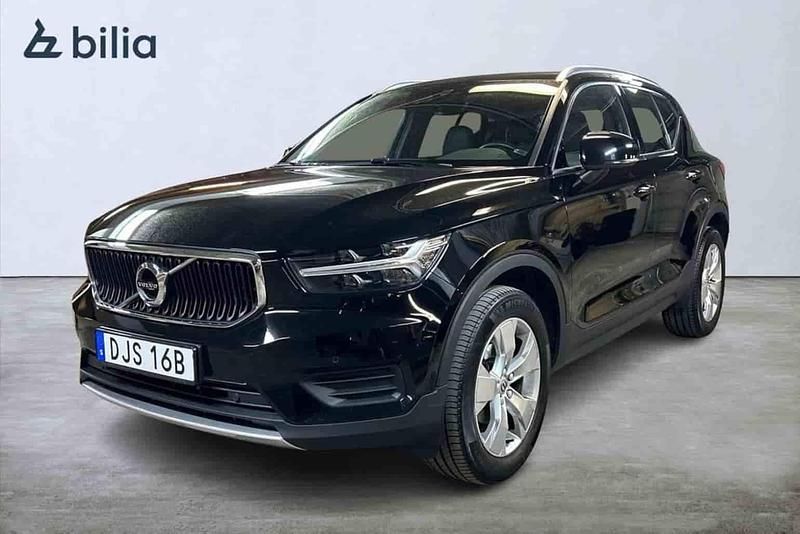 Svart Begagnad 2022 Volvo XC40 SUV | 309 900 kr - Bild 1/1