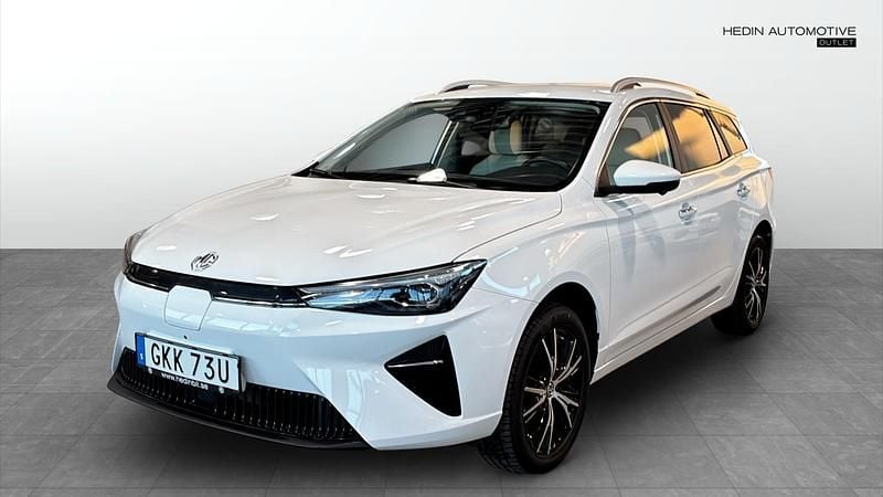 Vit Begagnad 2022 MG MG5 EV Kombi | 192 900 kr (Bra pris) - Bild 1/4