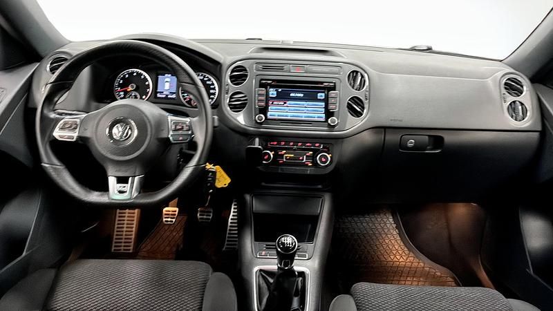 Begagnad VW Tiguan R-line 160 HK (117 kW) 2013 Vit SUV