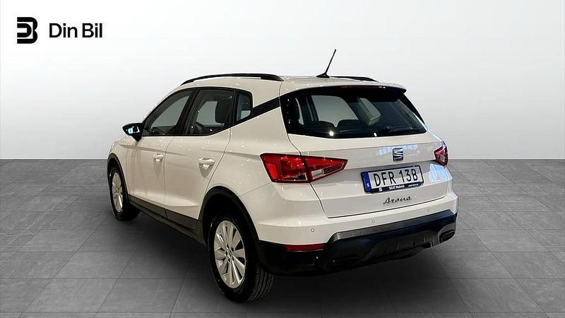 Begagnad Seat Arona Style 110 HK (80 kW) 2022 Candy white SUV