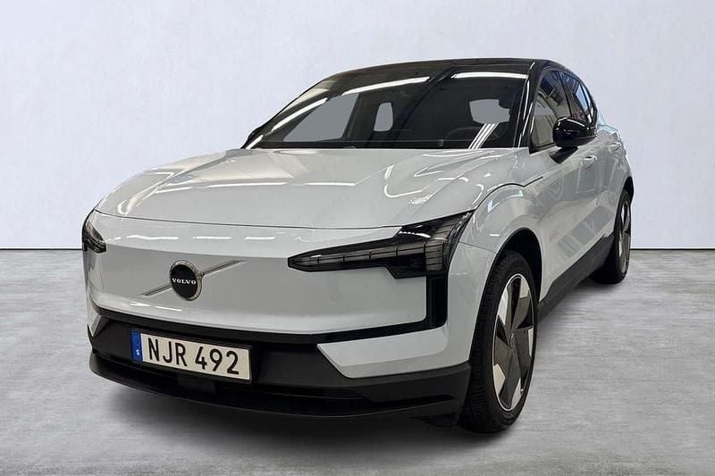 Ljusblå Begagnad 2023 Volvo EX30 Plus SUV | 344 500 kr (Bra pris) - Bild 1/4