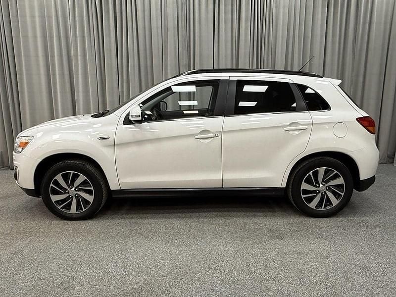 Begagnad Mitsubishi ASX 150 HK (110 kW) 2014 Vit SUV