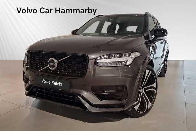Grå Begagnad 2024 Volvo XC90 Ultra SUV | 769 900 kr (Marknadspris) - Bild 1/3