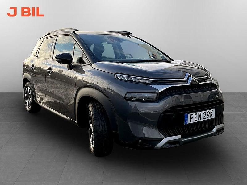 Grå Begagnad 2024 Citroën C3 Aircross Shine SUV | 159 900 kr (Marknadspris) - Bild 1/3