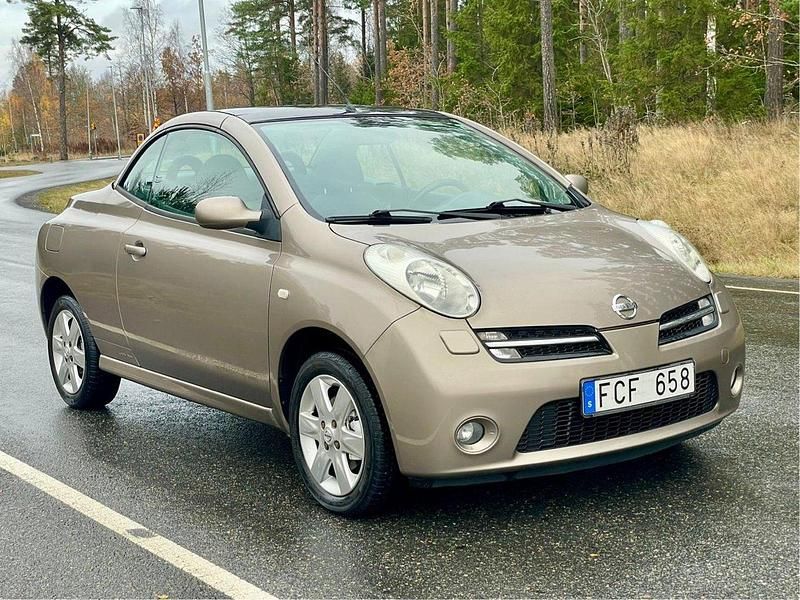 Brun Begagnad 2006 Nissan Micra C+C Cab | 29 000 kr - Bild 1/4