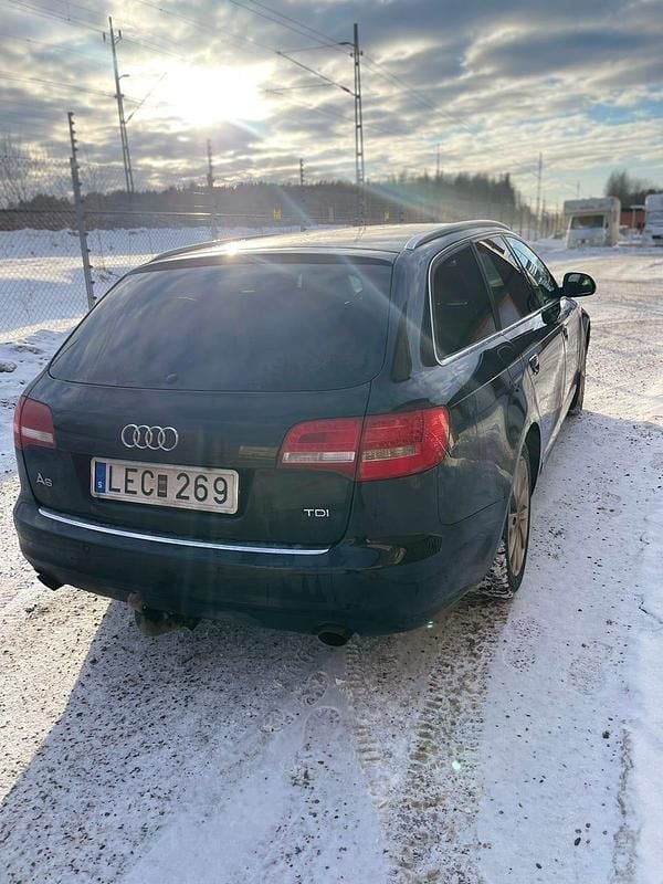 Begagnad Audi A6 170 HK (125 kW) 2011 Kombi