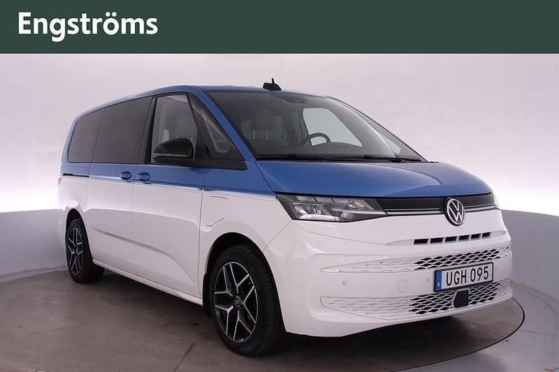 Begagnad VW Multivan 150 HK (110 kW) 2024 Blå Van