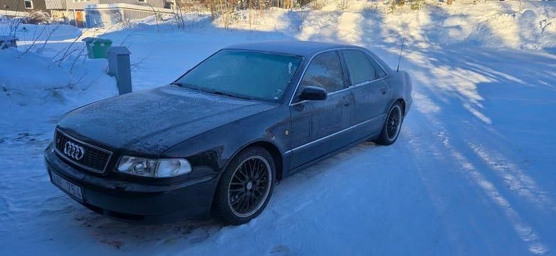 Begagnad 1998 Audi S8 Sedan | 55 000 kr - Bild 1/4